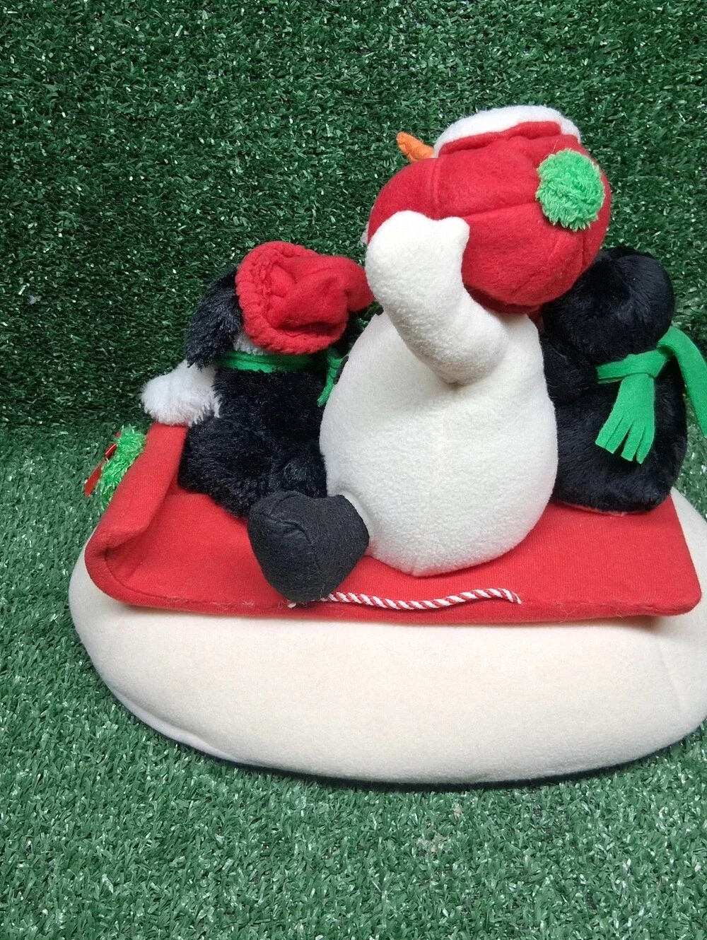 HALLMARK Jingle Pals Animated Musical Plush SNOW WHAT FUN SLEDDERS 2007
